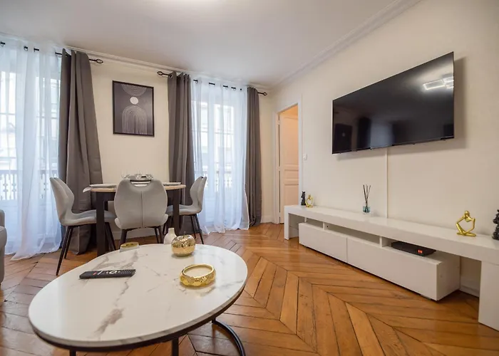 아파트 Cia - Rue Du Colisee, Near Champs Elysees